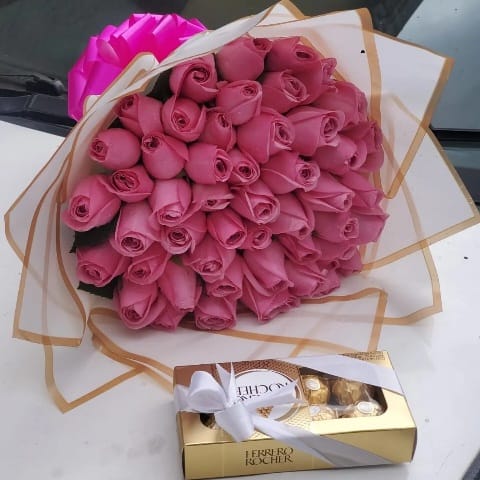 Golden heart bouquet