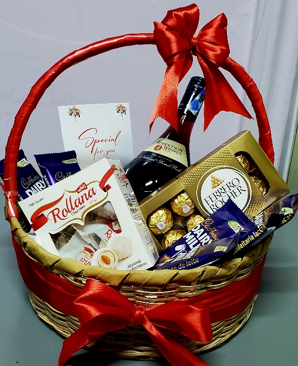 Treats basket