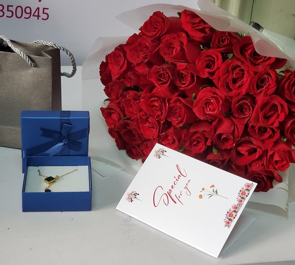 Endless Love Gift Set